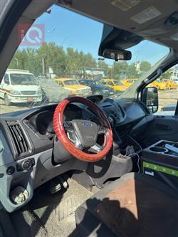 فورد ترانست